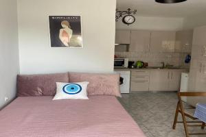 Small Beauty Studio, Kavala