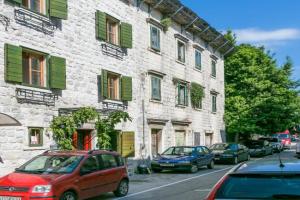 Apartments by the sea, Kastela - 21199, Kastel Stari