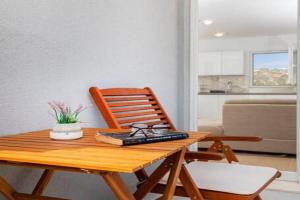 Apartman Mihe, Mlini