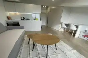 Mini Condos® 30DL - Studio 2 minutes to waterfront, Tivat