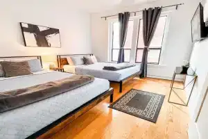 Gaslamp 2BdRm - w Parking & 5 Beds #403 Hotel, San Diego