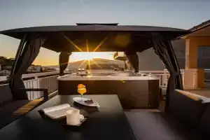 Beautiful Holiday Home "Villa Relax Oasis", Trogir