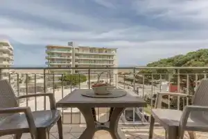 GuestHost - Seaview Apartment, Lido degli Estensi