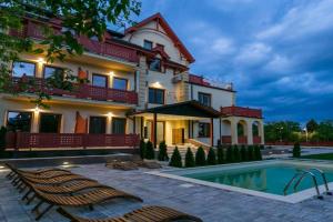 ETA APARTMENT, Subotitsa