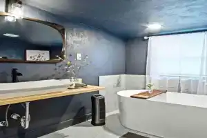 1BR Apt Valentines Getaway 6mins to Paseo #04 Guest house, Oklahoma City