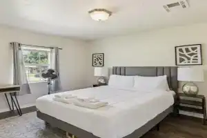 2BR Apt Valentines Getaway 9mins to Paseo #TA Guest house, Oklahoma City