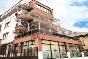 Astrea Deluxe Hotel, Khisarya