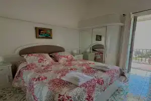 Capri Suite Dreams Guest house, Capri Village
