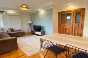 Alanya merkezde denize 100mt 2+1 Apartments, Alanya