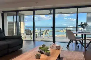 Sea Renity at Waterfront - SEAVIEW Apartments, Darwin