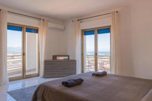 Belvedere dell Etna - Ampio Appartamento con vista Mare e Taormina Apartments, Giarre