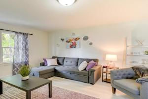 Winston-Salem Vacation Rental about 3 Mi to Downtown! Guest house, Winston-Salem