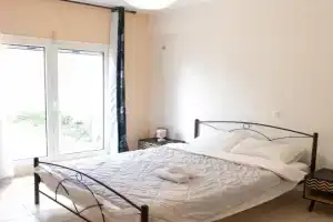 Airport city center 2 Apartments, Spata