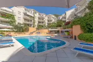 Petrovac Bay Apartments, Petrovac