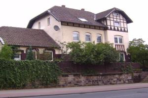 PrivatZimmer in einem Haus Inkl Parkplatz nach Verfügbarkeit Guest house, Essen