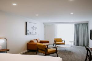 Peninsula Hotel Motel, Adelaide