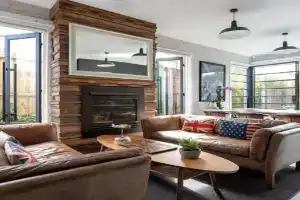 The Kings Domain at The House of by Ready Set Stay - Ground Level, Melbourne