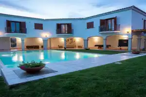 Domus meravizosas Apartments, Posada