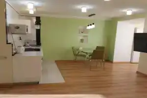 Prospekt Geroev 23. Pobeda 2 kv Apartments, Dnipropetrovsk