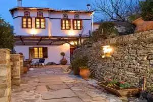 Thalassoxyla Guest house, Portaria