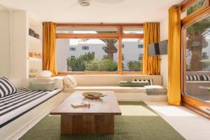 Lanzarote Beach Apartments, CASA BRUNA, Costa Teguise