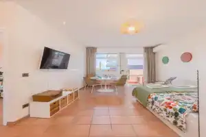 HOMESTWENTY3 - Home nine Apartments, Caorle