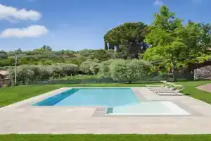 Villa Chiara APT 1- Appartamento in villa con piscina, Cavaion Veronese