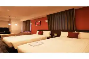 Y's Inn Oroku Ekimae - Vacation STAY 25859v, Naha