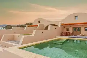 Living Moments Villa, Messaria