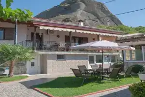 Villa Nefeli, Kalambaka