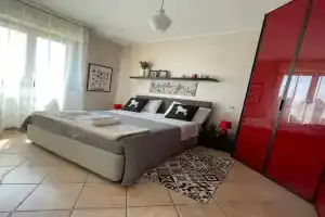 CASA ADELIKA-Appartamento con GARAGE privato, Grosseto