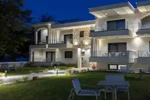 Ammothines Beach Suites, Chrysi Ammoudia