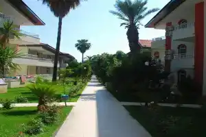 Sırma Family Apart Hotel, Side