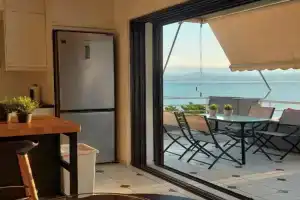 Loutraki Bay Apartments, Loutraki