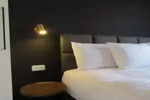 White Moon Inn, Jerusalem