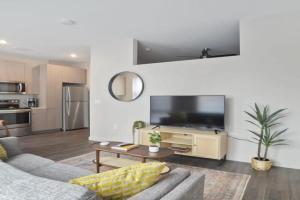 CozySuites Modern 1BR, Lawrenceville, Pittsburgh