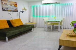 דירת יהלום חדשה ומודרנית 5 דקות נסיעה מהים Apartments, Ashkelon