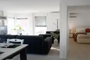 Lakeside Attic Apartments, Lugano