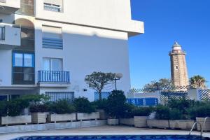 EL FARO VACACIONES en Apartments, Estepona