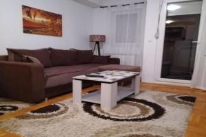 Apartman Nika, Kraguyevats
