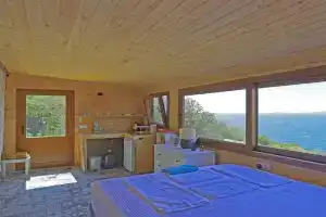 Muhteşem deniz manzaralı ağaç ev Apart-hotel, Kas