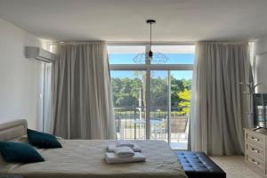Almyria Apartments - By IMH Travel & Tours, Paphos