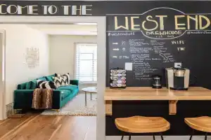 Modern 2BR Stay In Historic West End Near Downtown Guest house, Atlanta