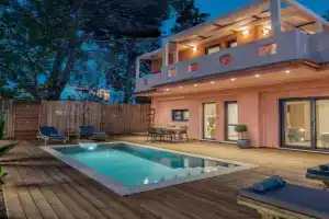 Villa Serenissima, Tsilivi-Planos