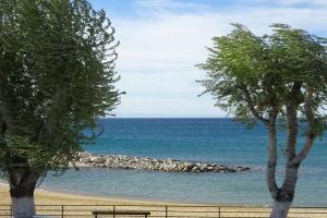 Kalamitsa Beachfront Escape Apartments, Kavala