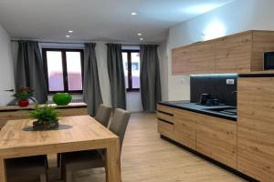 YUGOGO MAZZINI 41 - BILOCALE Centro Apartments, Trento