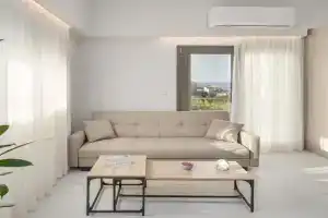 Vert House near The Beach, Agia Pelagia