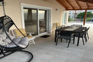 Chris luxury apartment,near Athens Airport!, Artemida