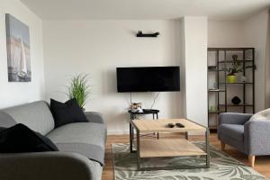 Sailboat Apartment, Nis
