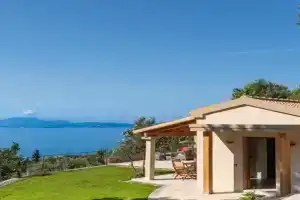 Simpson Secret Corfu Villa, Nisakion
